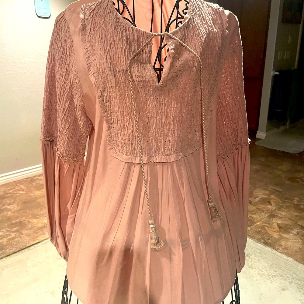 Boho style dusty rose long sleeve top.